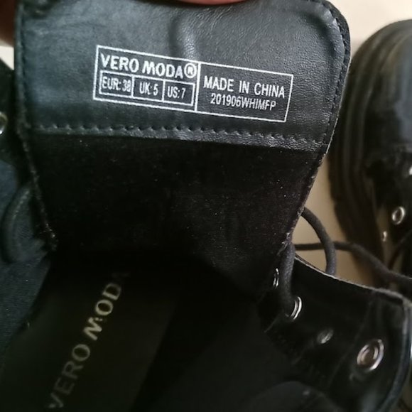 Vero Moda Black Combat Lace-Up Boots with Belt Detail - US 7 / UK 5 / EUR 38 - Picture 12 of 15